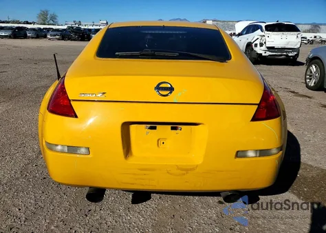 2005 Nissan 350Z Coupe z USA, uszkodzony, nr VIN JN1AZ34D35M601009